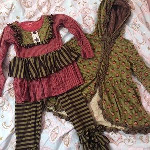 Mustard Pie leggingstop and matching hooded jacket